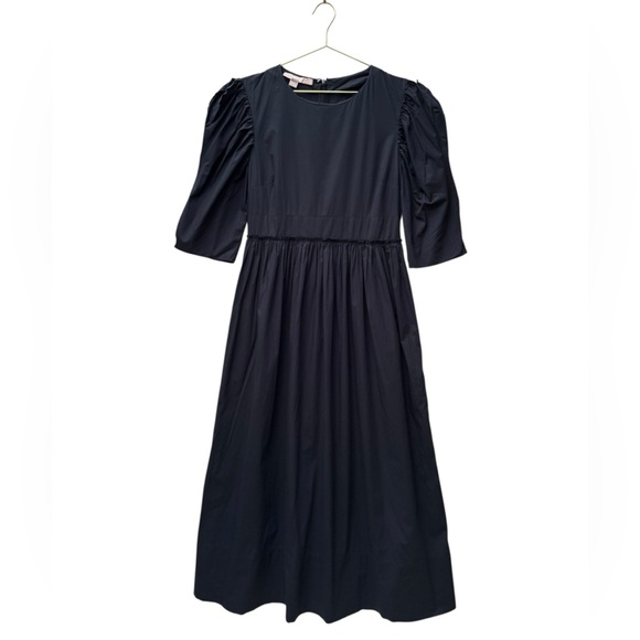 Elegant Black Midi Dress - Picture 5 of 12